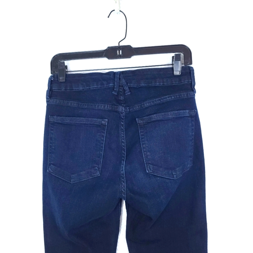 GOOD AMERICAN Good Legs Jeans in Blue 224 - Picture 10 of 10